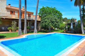 Villa Can Bast 106 X 4 pax by Mallorca Charme